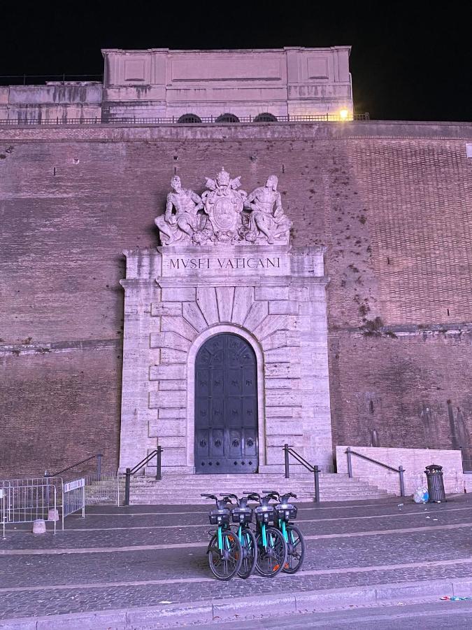 La Petite Sissi Vaticano Roma Apartment Esterno foto